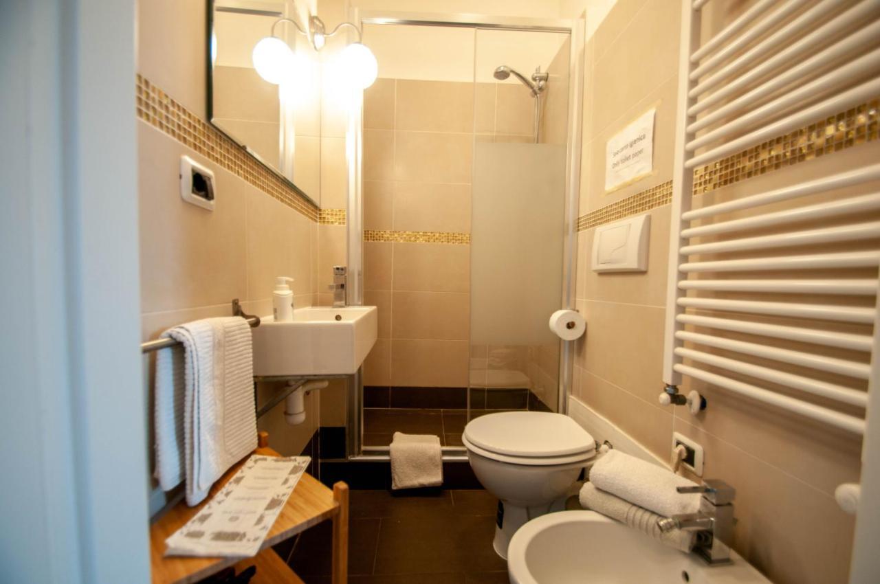Porta Antica Apartment Bologna Eksteriør billede